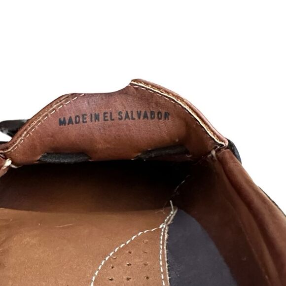 LL Bean - Leather house slip ons ~ size 7 ~ NOTE: ONE SMOOTH, ONE PEBBLED - Picture 9 of 12